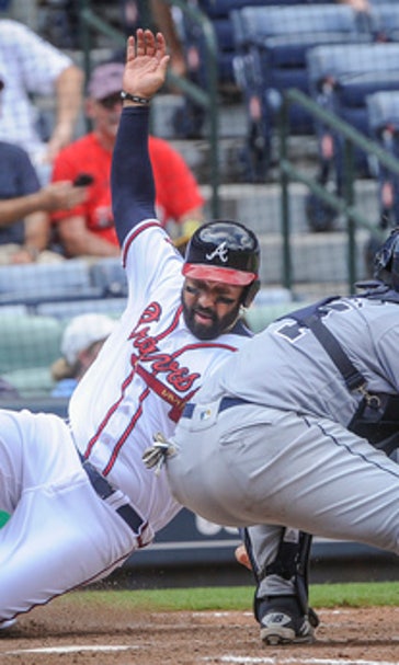 Padres lose 9-6, 1st road team swept in Atlanta this season